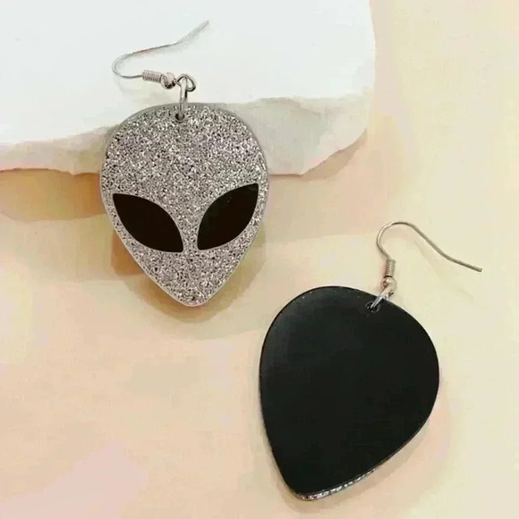 Holographic Glitter Alien Earrings, Weirdcore Retro Space Party Festival Jewelry - Picture 5 of 11